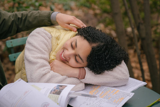 What Does It Mean When A Girl Lets You Touch Her Hair?